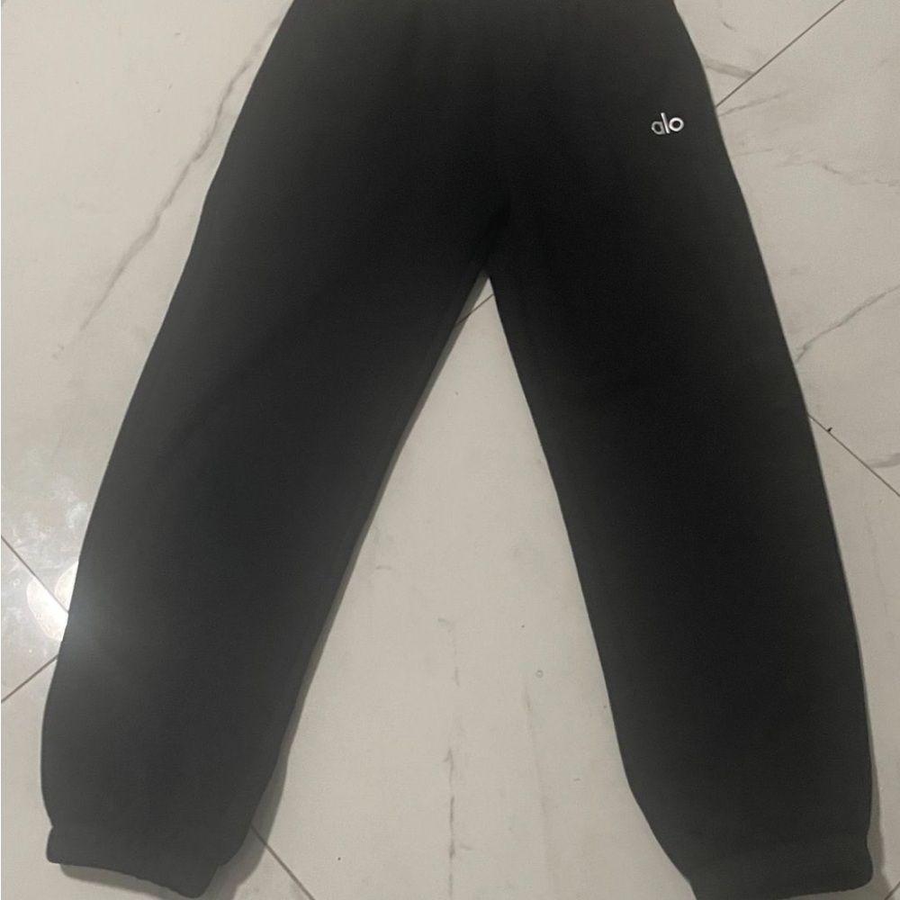 Alo sweatpants black- size small- new